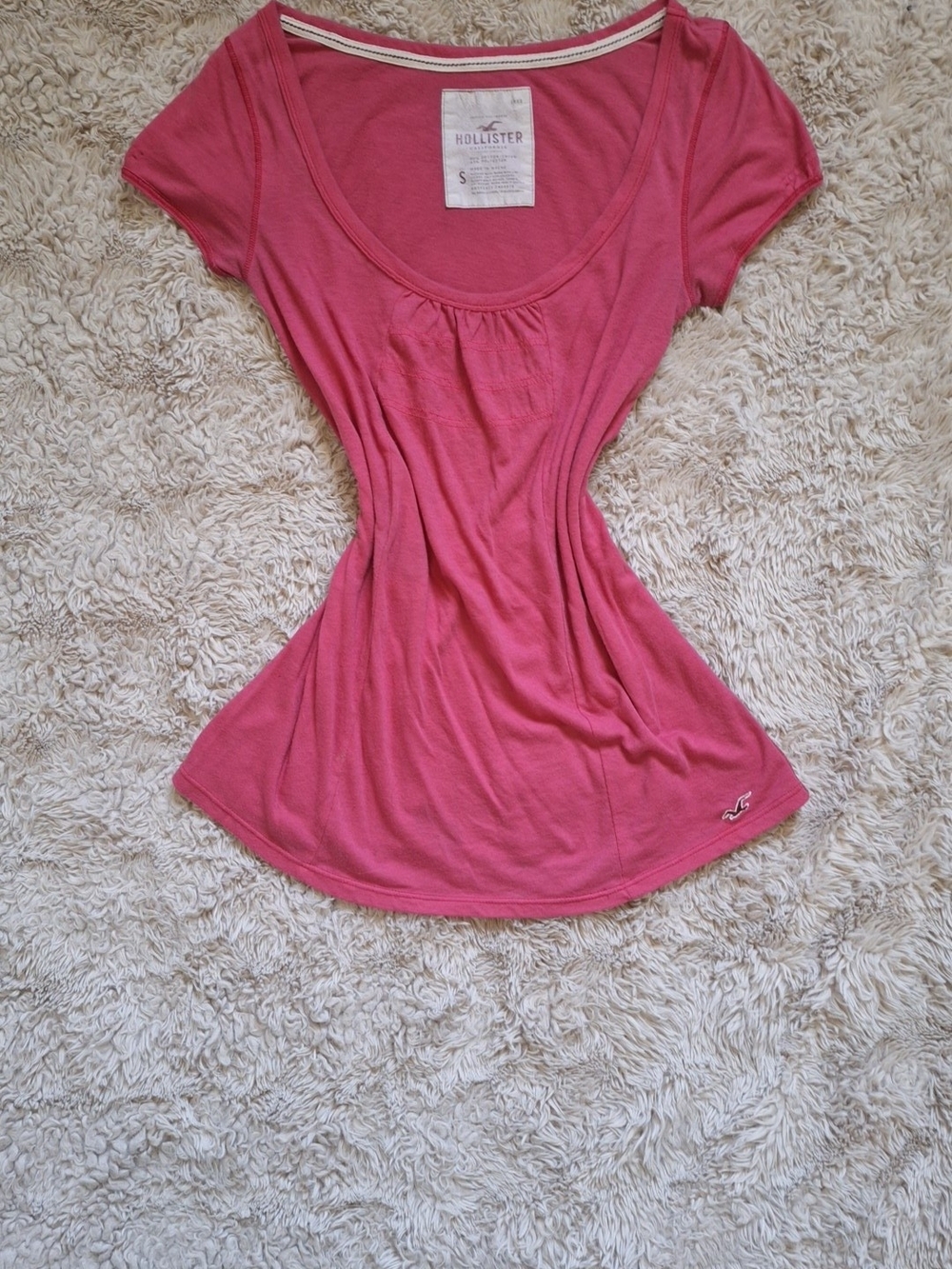 Hollister Women's Scoop Neck Half-Sleeve Babydoll Tee in Pink